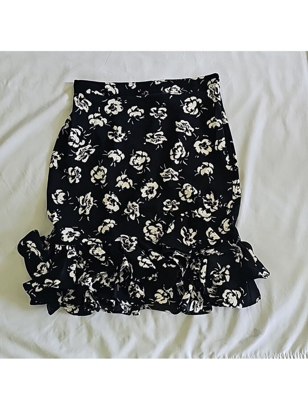 Polo Ralph Lauren Ruffle skirt - Picture 1 of 10